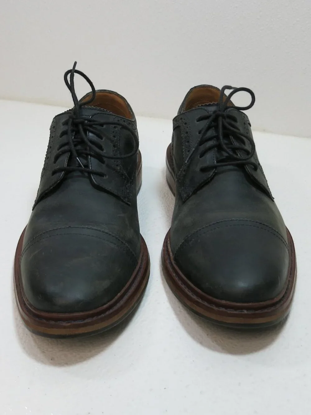 Cole Haan Nubuck Leather Full Cut Oxfords Casual Comfort Men's Footwear Sz 9 M